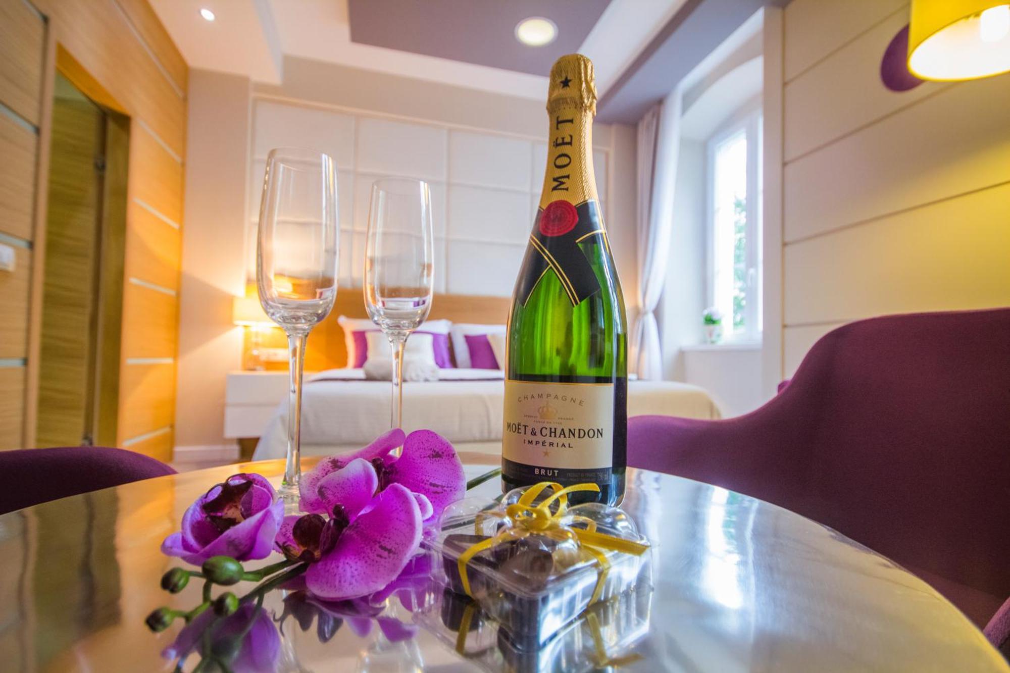 Peninsula Luxury Rooms Zadar Buitenkant foto